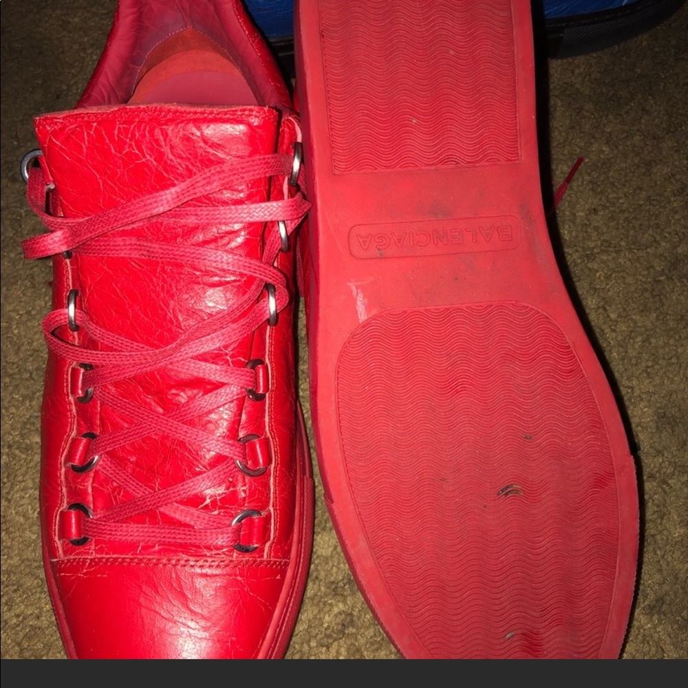 Balenciaga size 9